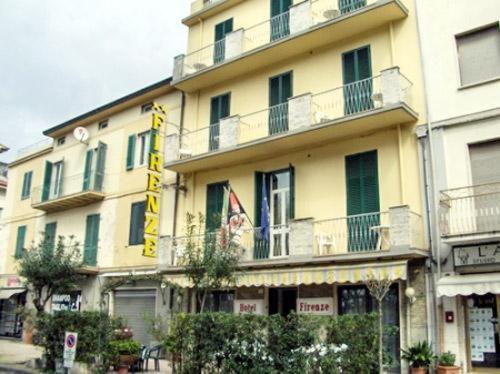 Hotel Firenze В'яреджо Екстер'єр фото