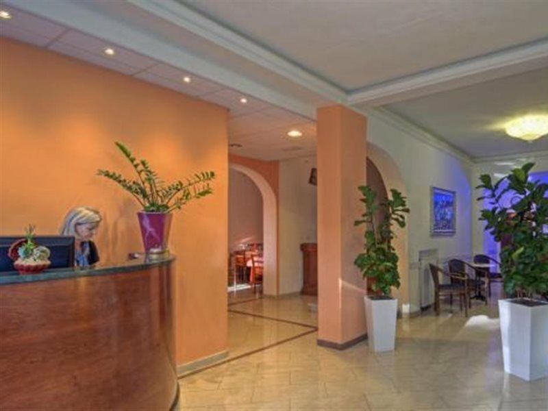 Hotel Firenze В'яреджо Екстер'єр фото