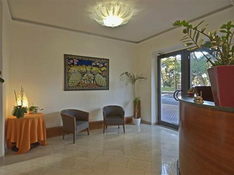 Hotel Firenze В'яреджо Екстер'єр фото