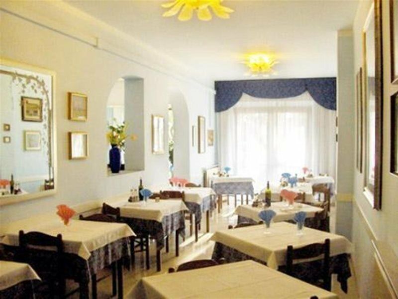 Hotel Firenze В'яреджо Екстер'єр фото