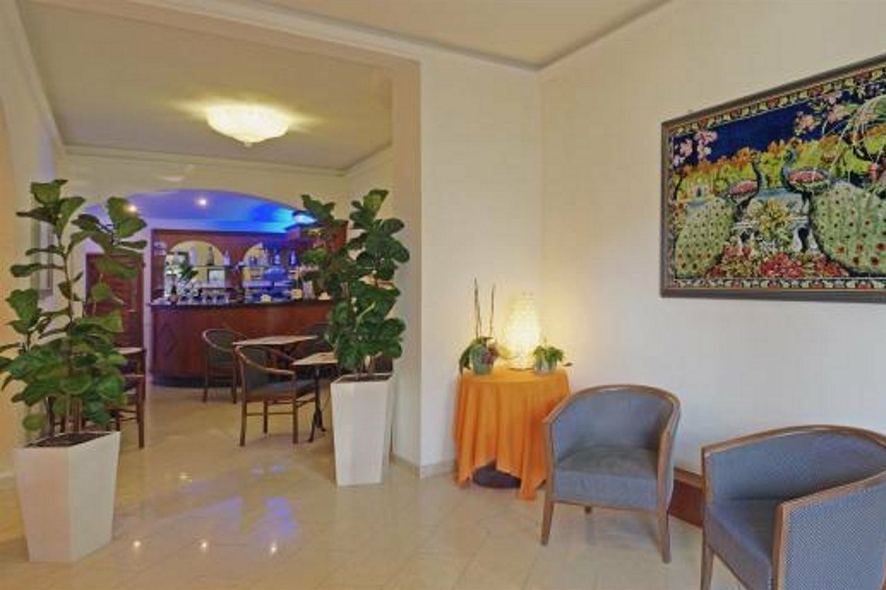 Hotel Firenze В'яреджо Екстер'єр фото